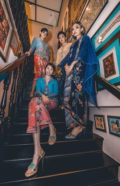 Experiencing Nyonya Kebaya Fashion